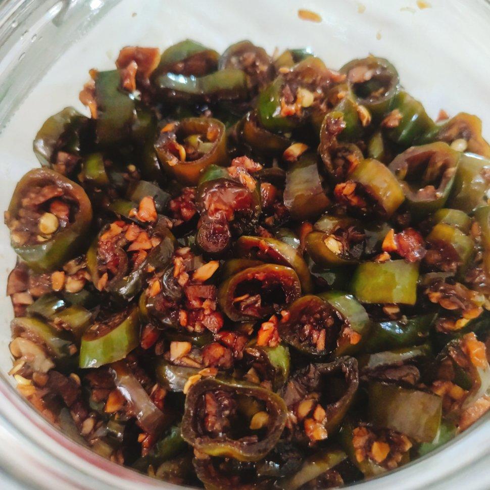 能让你多吃一碗饭的开胃小咸菜～腌辣椒（尖椒）圈
