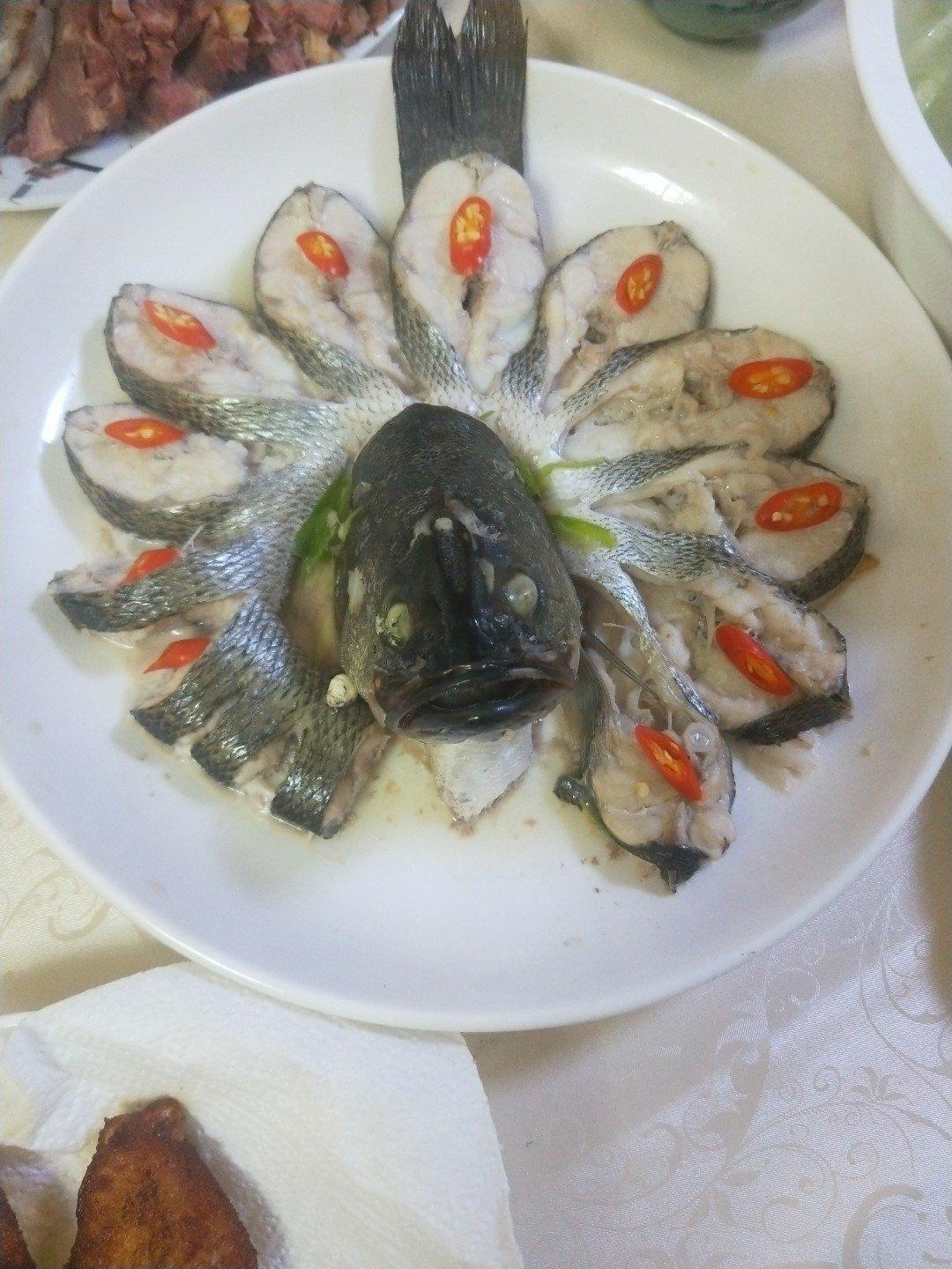 年夜饭的颜值担当<孔雀开屏鱼>