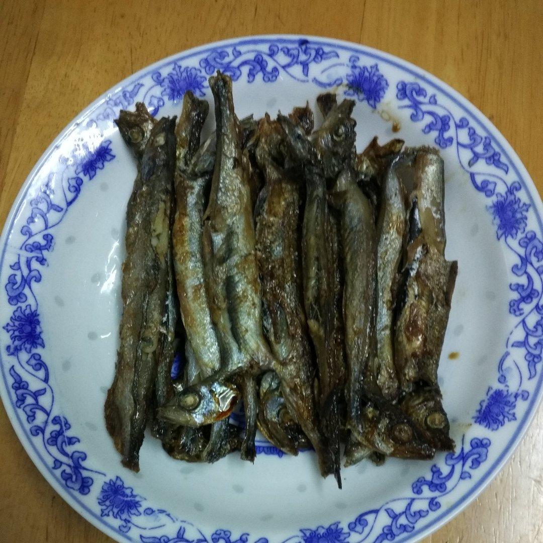 香煎椒盐多春鱼