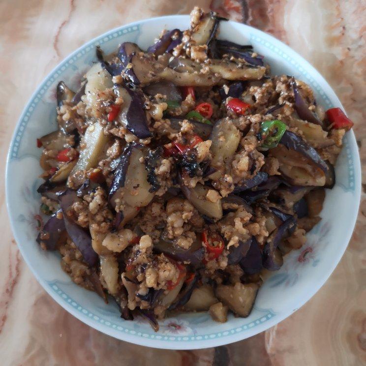 厨师长教你：“肉末烧茄子”的家常做法，口感软糯适合下饭，收藏
