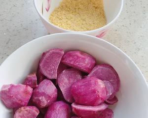 紫薯小米米糊（破壁机）的做法 步骤1