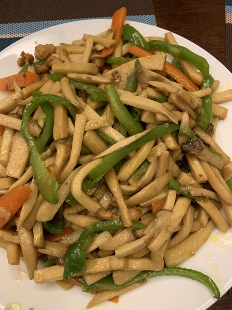 爆炒杏鲍菇
