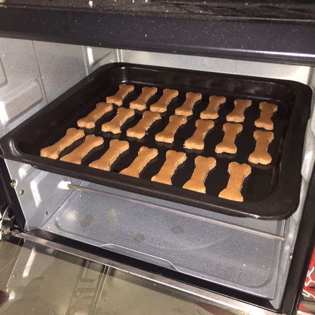 超简单！好吃又平整的糖霜饼干底的做法（附贴心小提示哦）