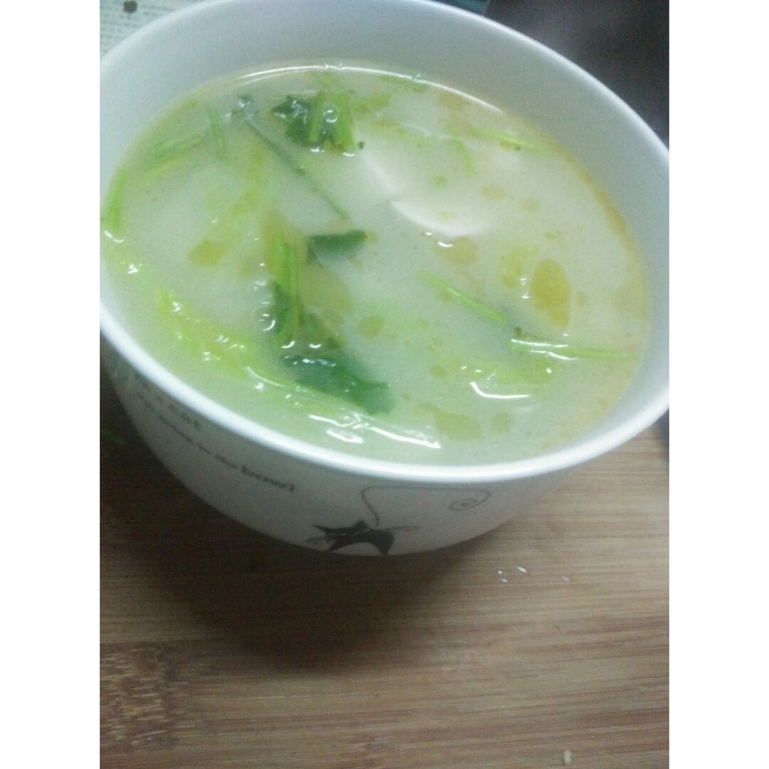 奶白鲫鱼豆腐汤