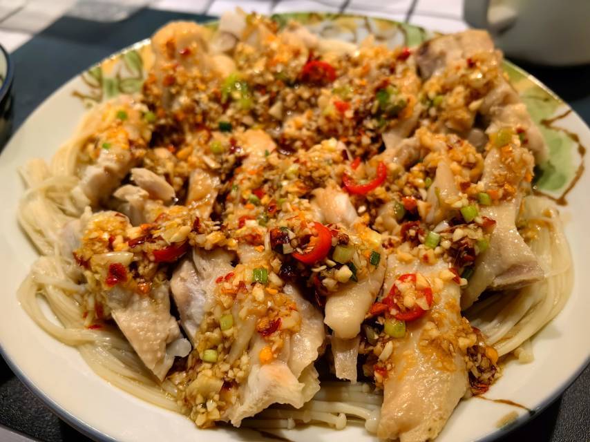 香辣过瘾超下饭！鸡腿肉怎么做年夜饭必上