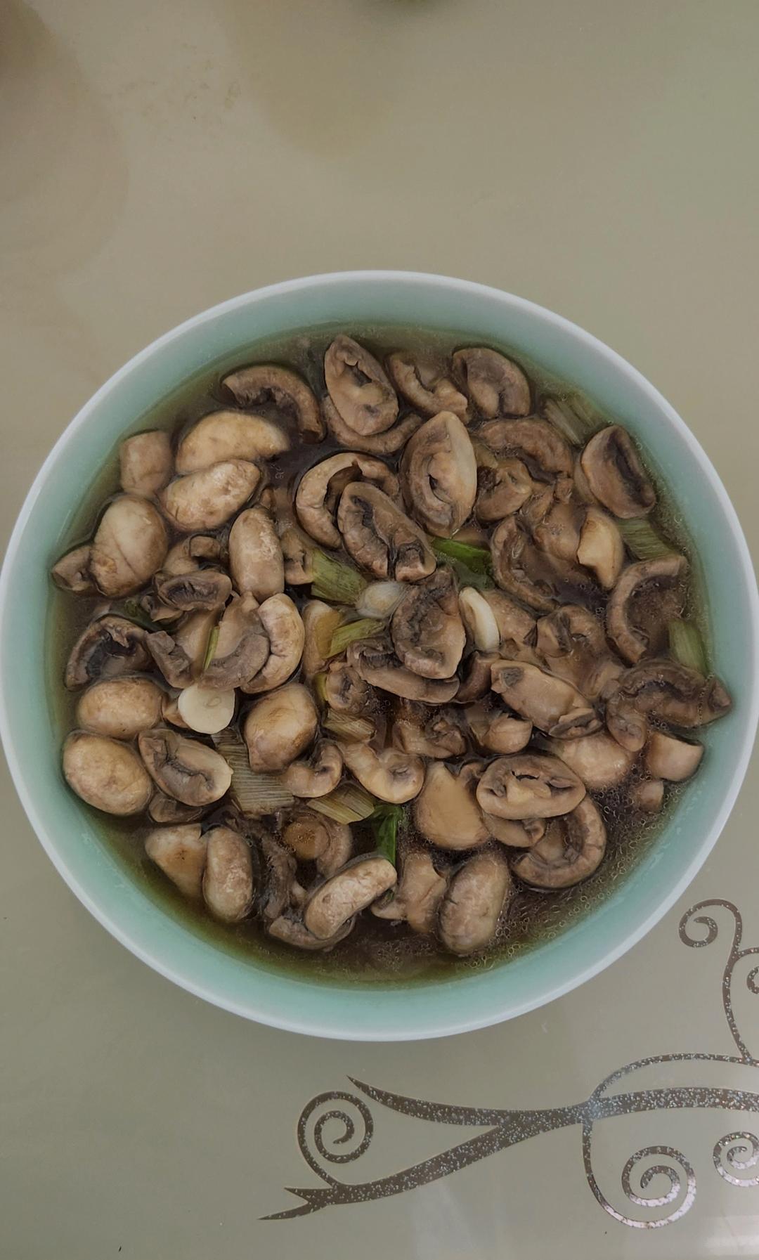 一口难忘的鲜香蘑菇🍄