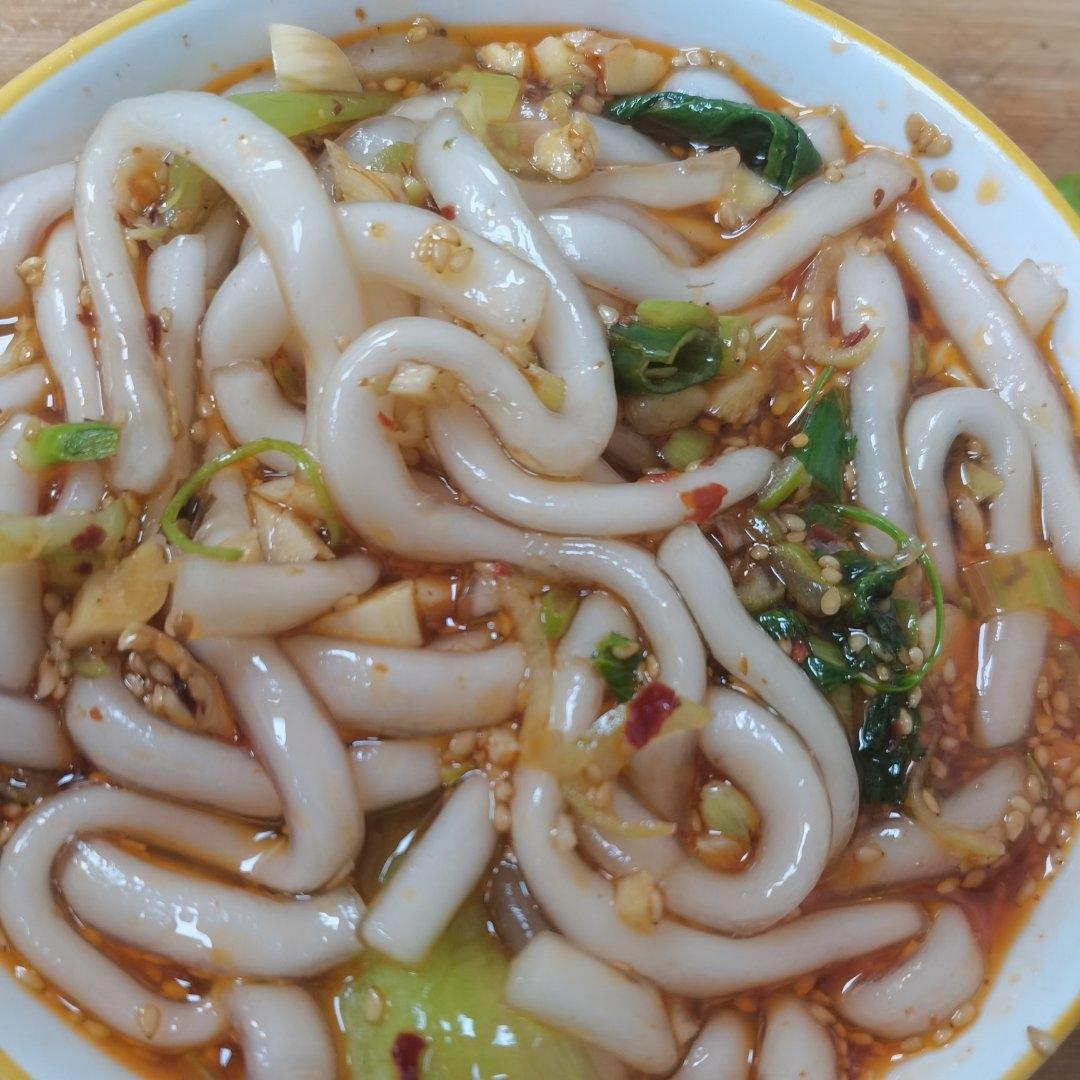 吃了会上瘾的酸辣土豆粉