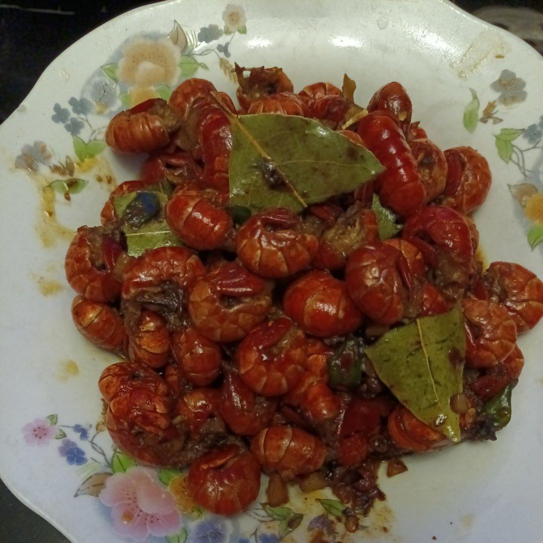 秘制炒虾尾