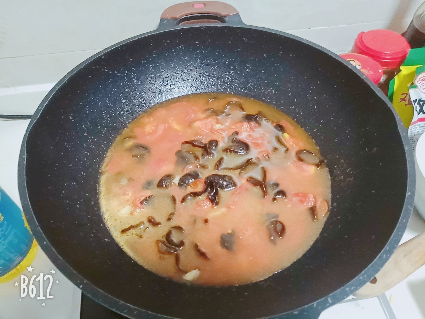 番茄鱼丸豆腐煲（很鲜美）的做法 步骤4