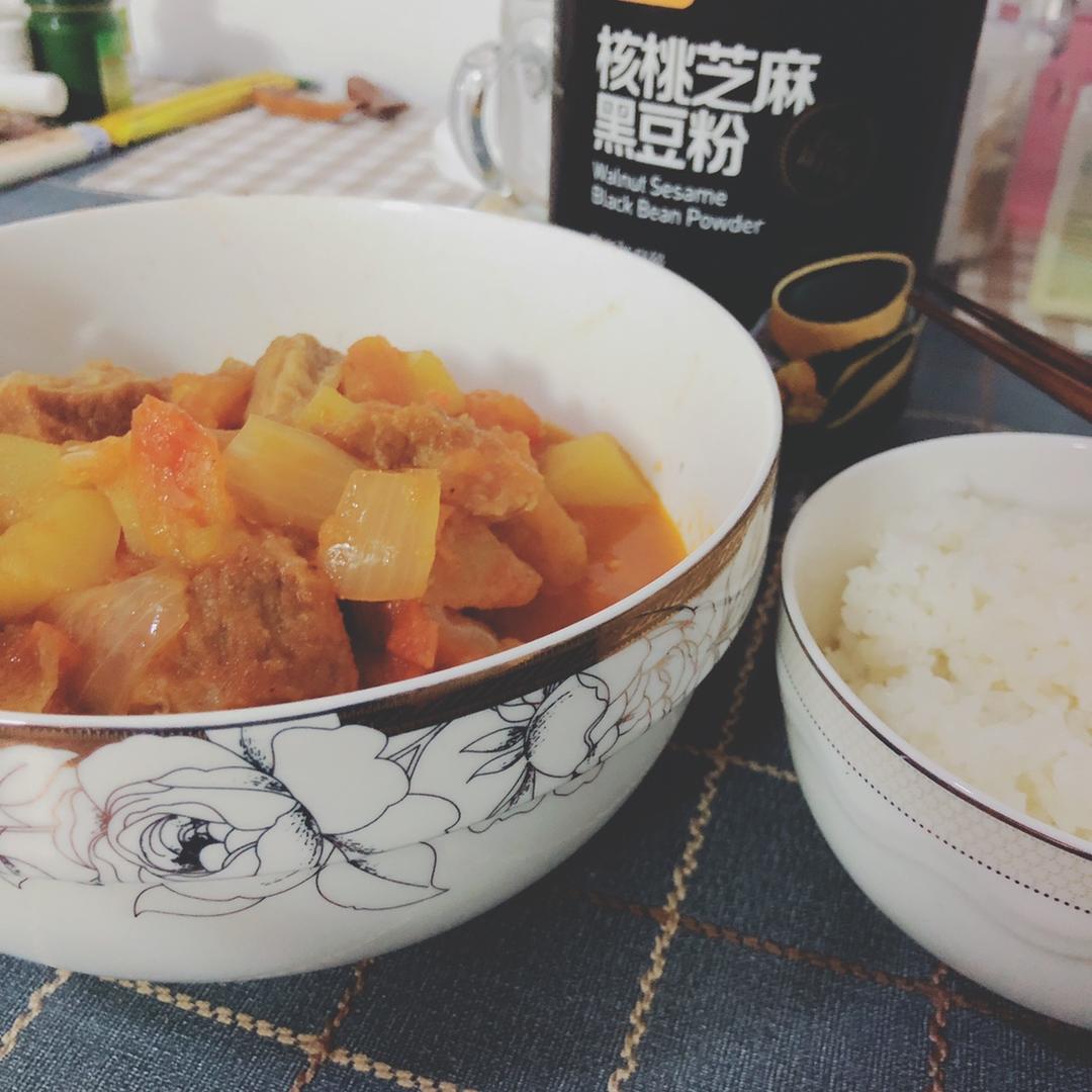 番茄土豆炖牛腩