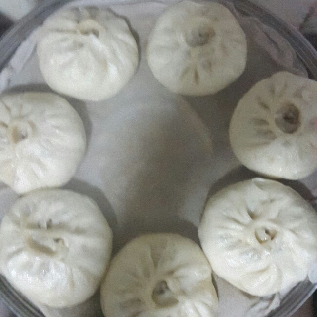 豆芽菜大包子