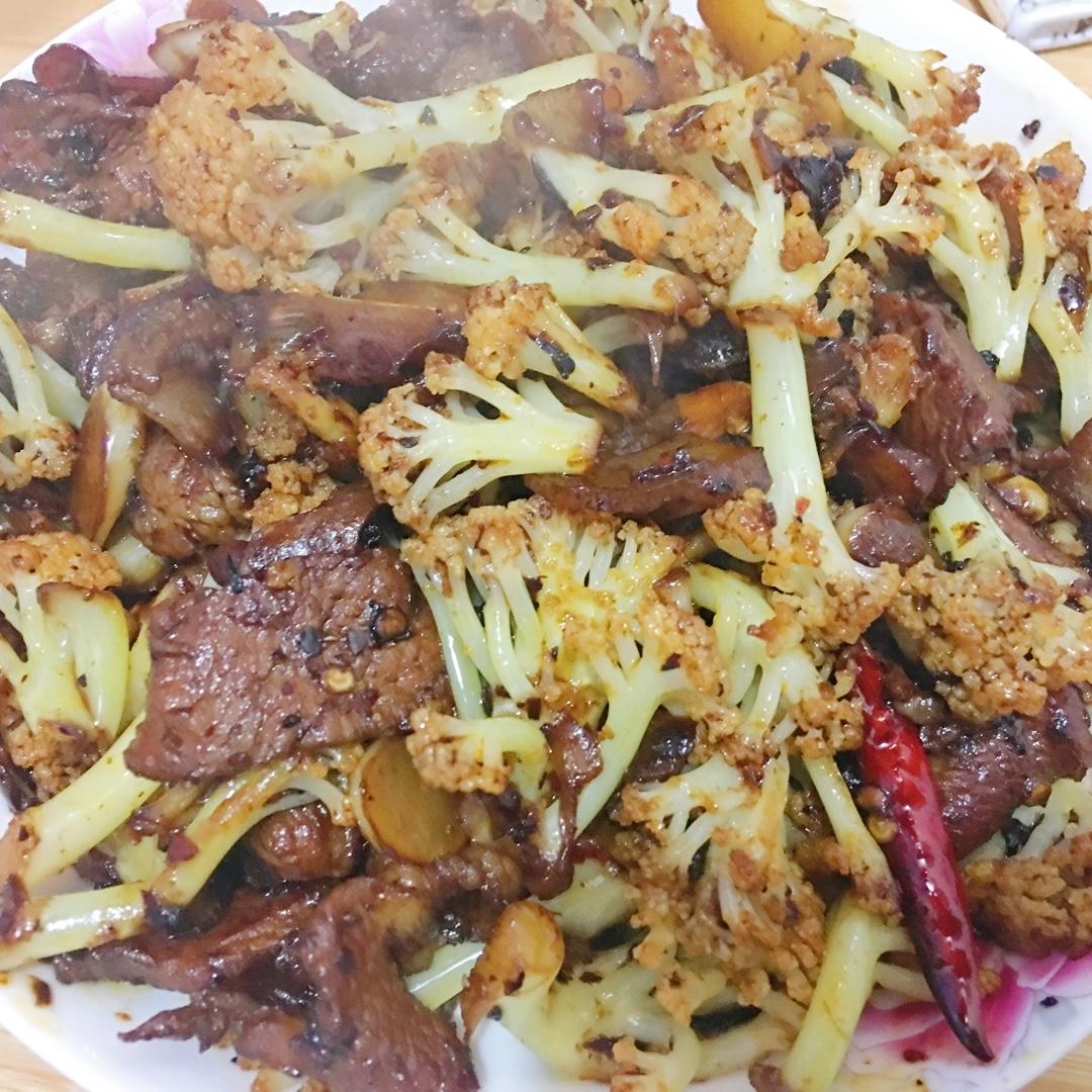 老丁的私房菜-干锅花菜