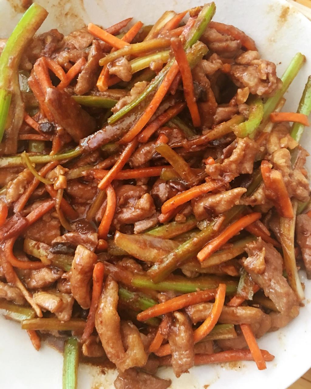 京酱肉丝