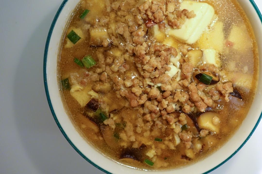 超级下饭的香菇肉沫豆腐