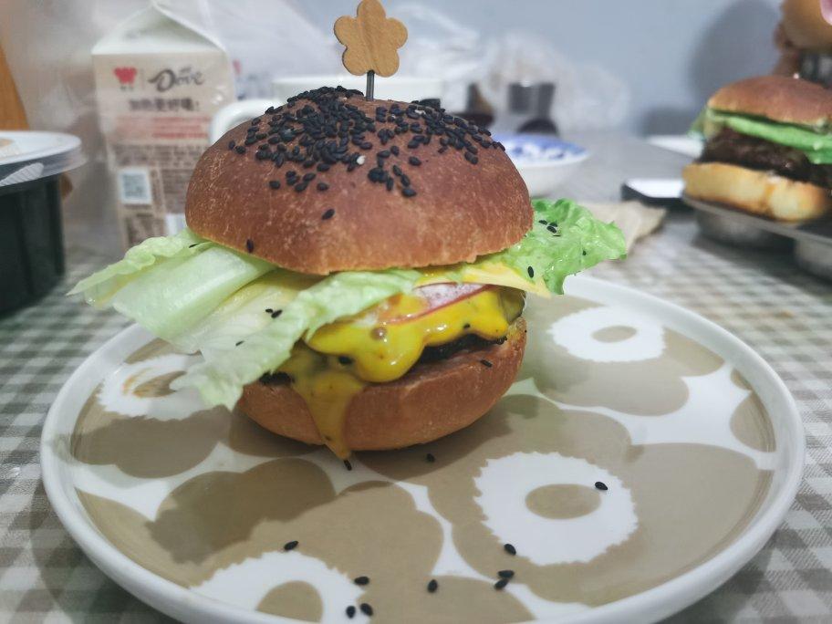 做了10000个汉堡胚后，我来教你最简单的做法