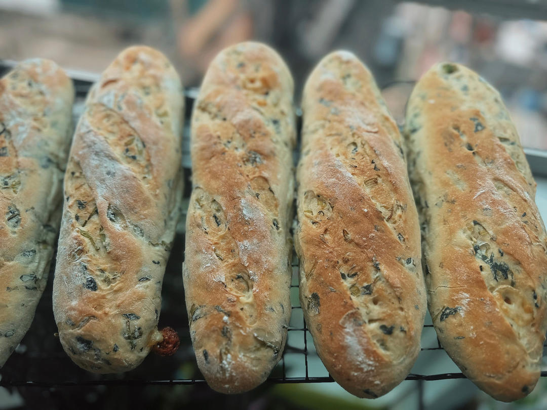 菠菜芝士咸面包