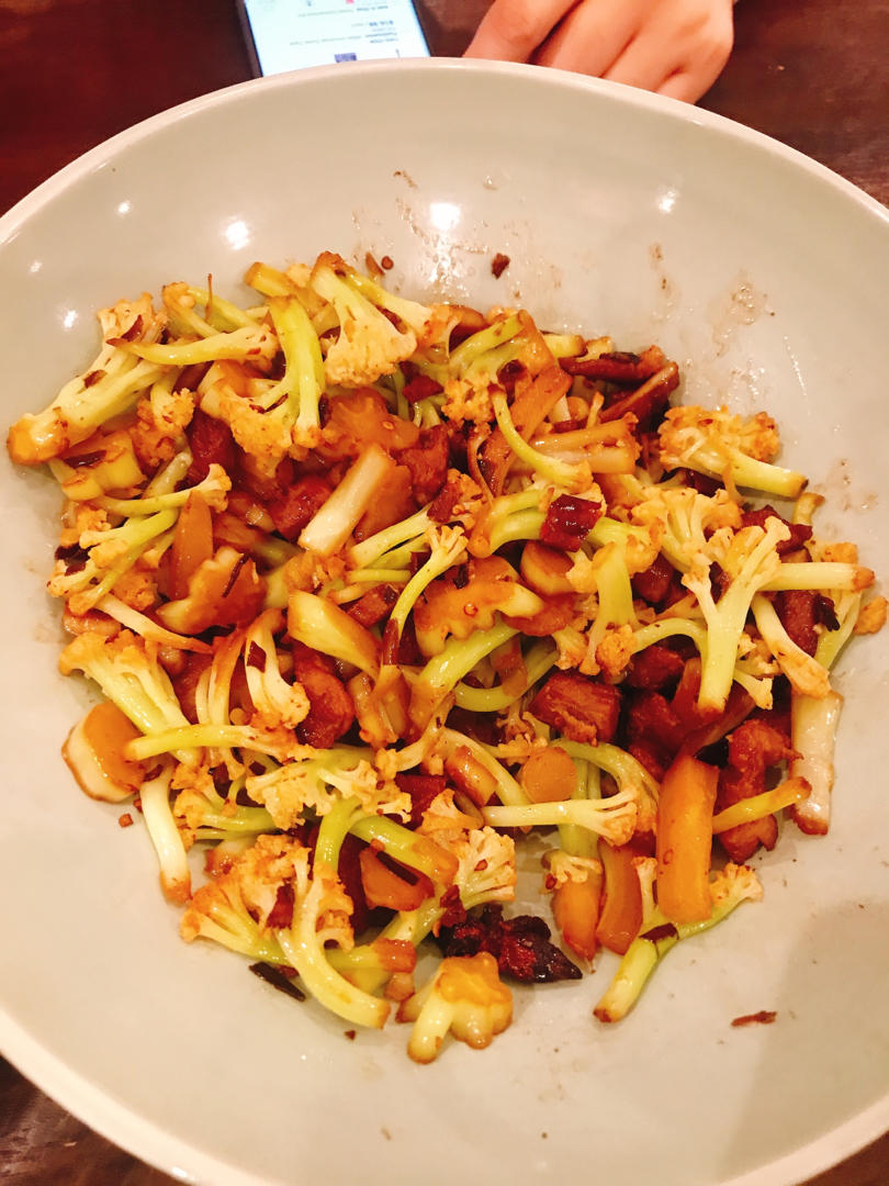 干煸菜花（花菜炒肉）