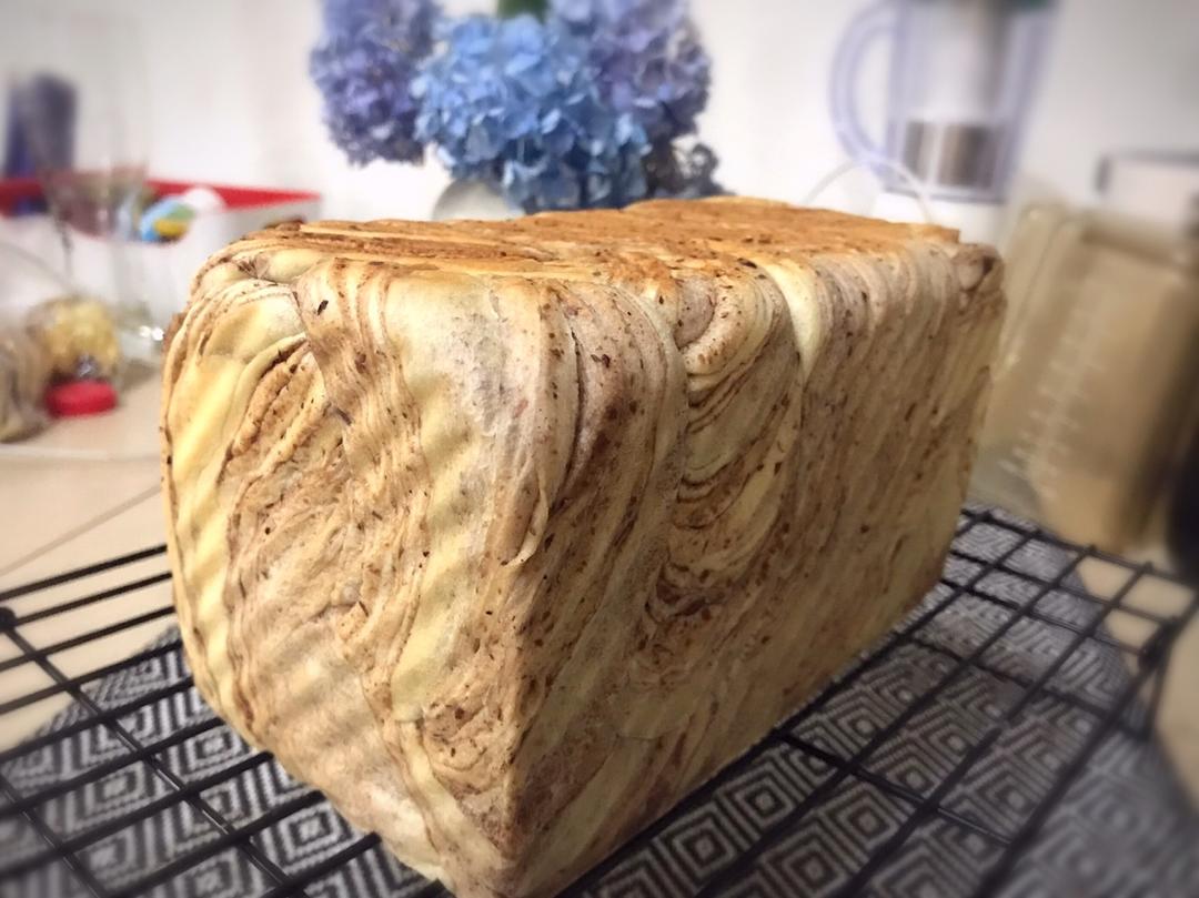豆沙大理石吐司