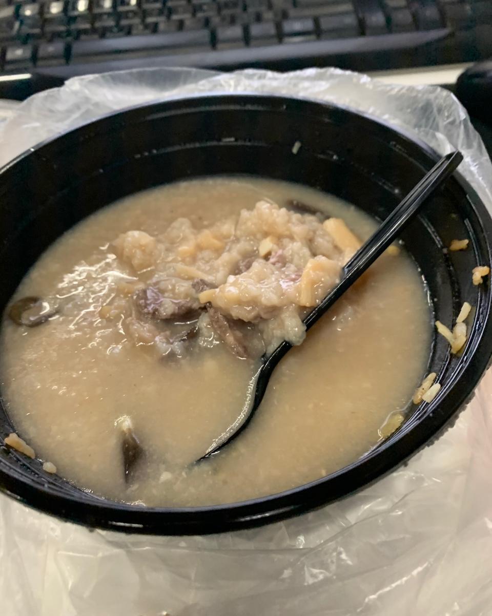 十五分钟快手之香滑皮蛋瘦肉粥(附五分钟电饭煲电压力锅更快捷方法)