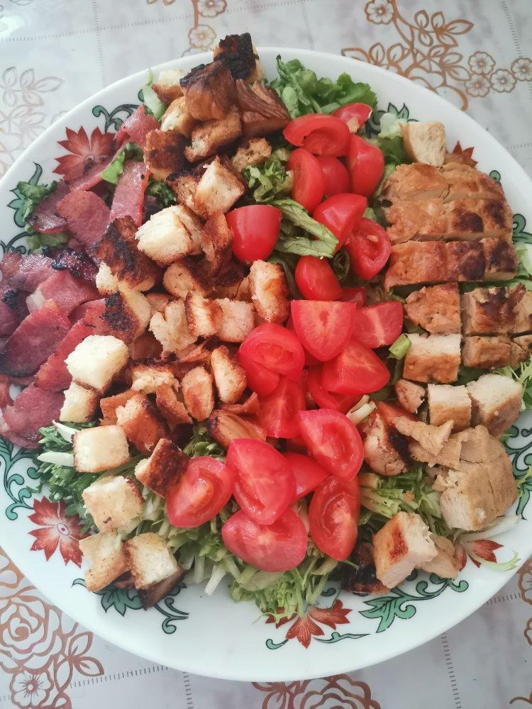 丘比凯撒沙拉🥗