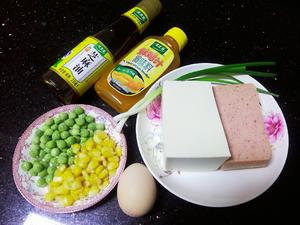餐蛋鸡汁豆腐羹－太太乐鲜鸡汁的做法 步骤1