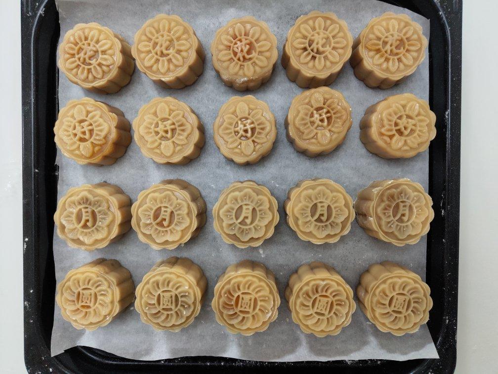 广式月饼—蛋黄莲蓉月饼