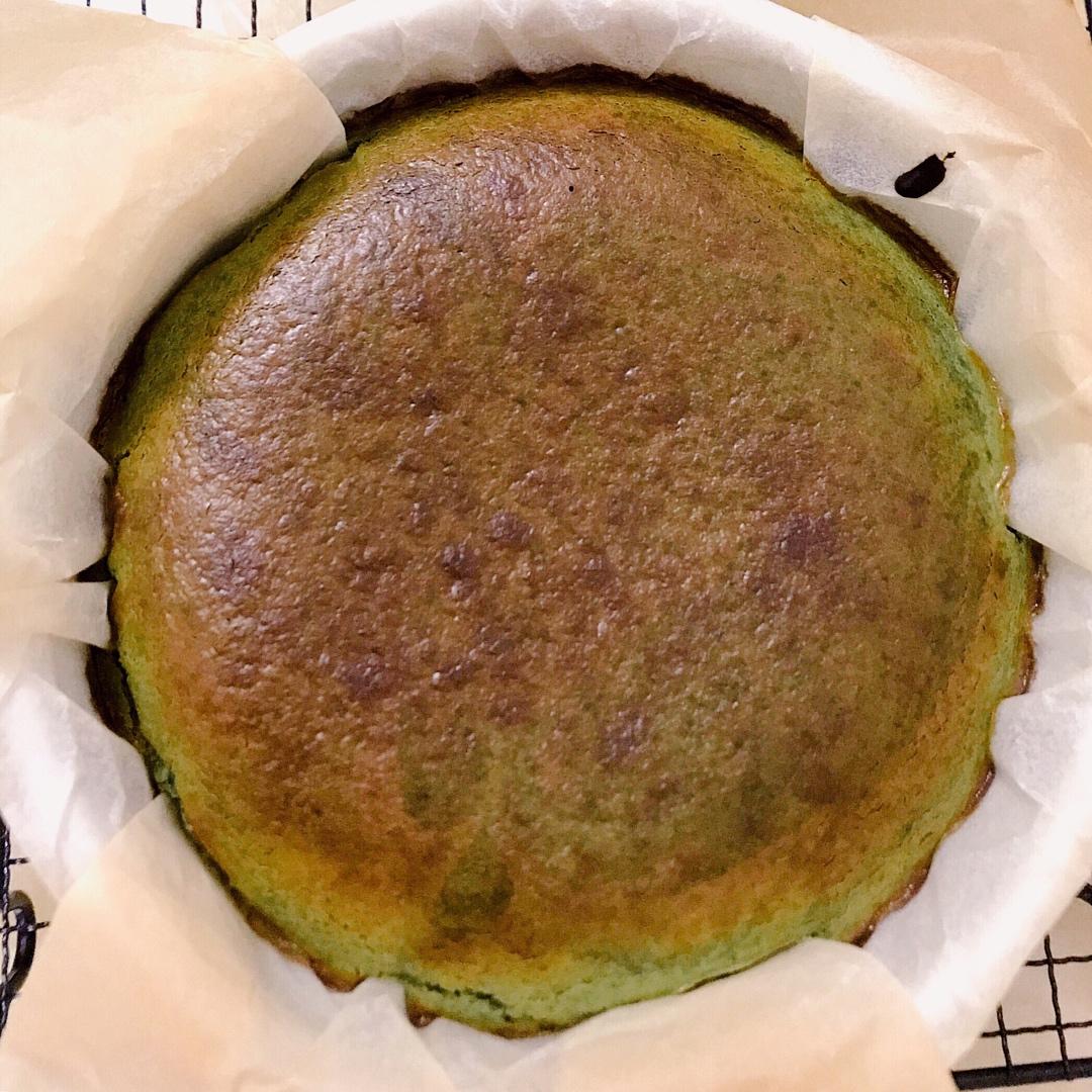流心抹茶巴斯克芝士蛋糕