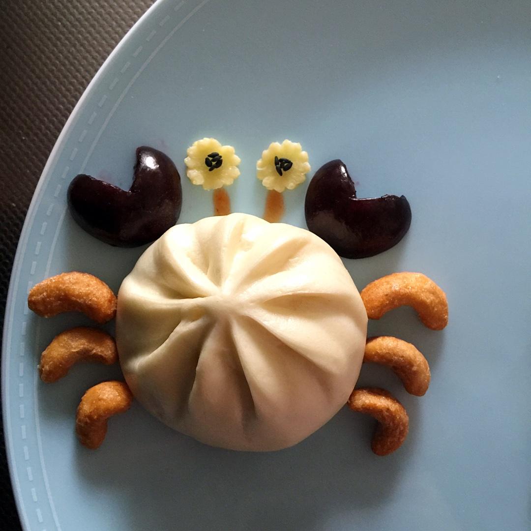 趣味童餐—小螃蟹（叉烧包）的做法 步骤10