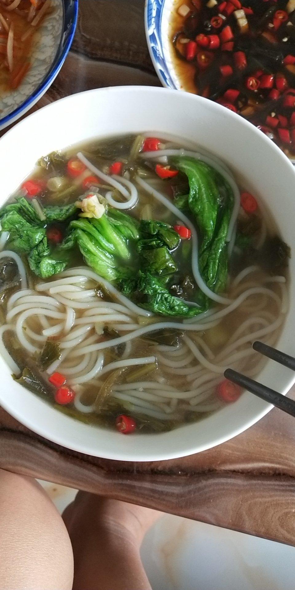 江西酸菜米粉