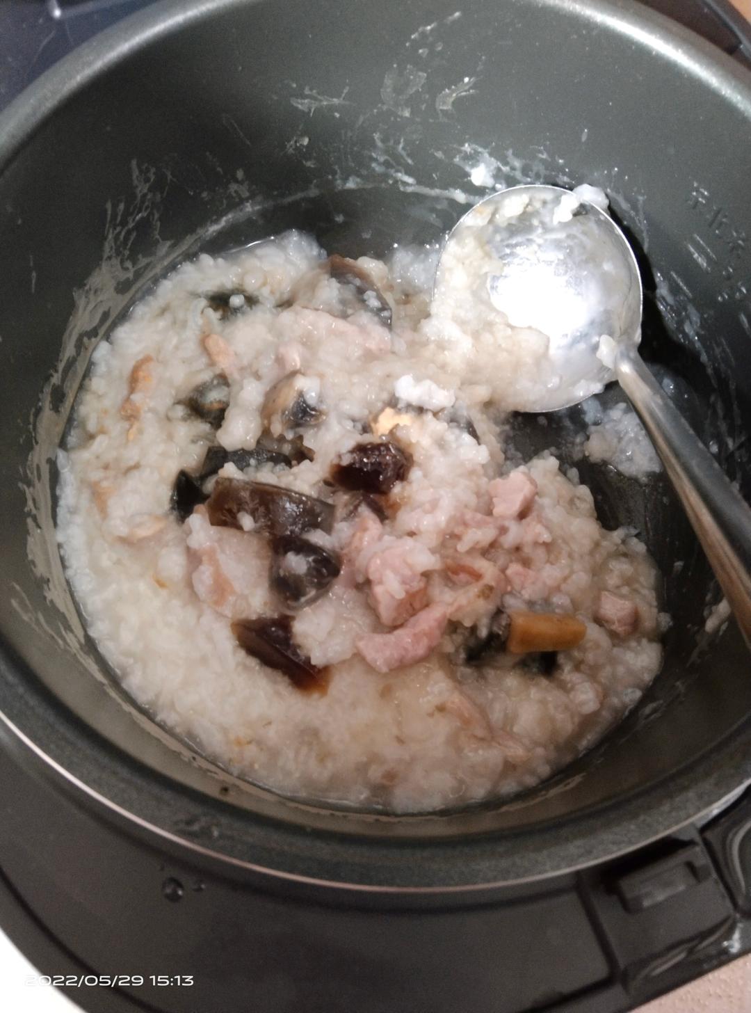 皮蛋瘦肉粥