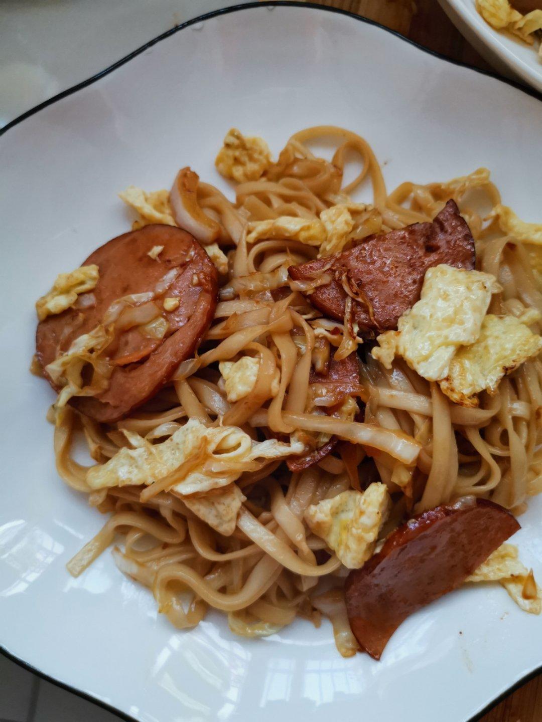 炒方便面￨幸福感爆棚