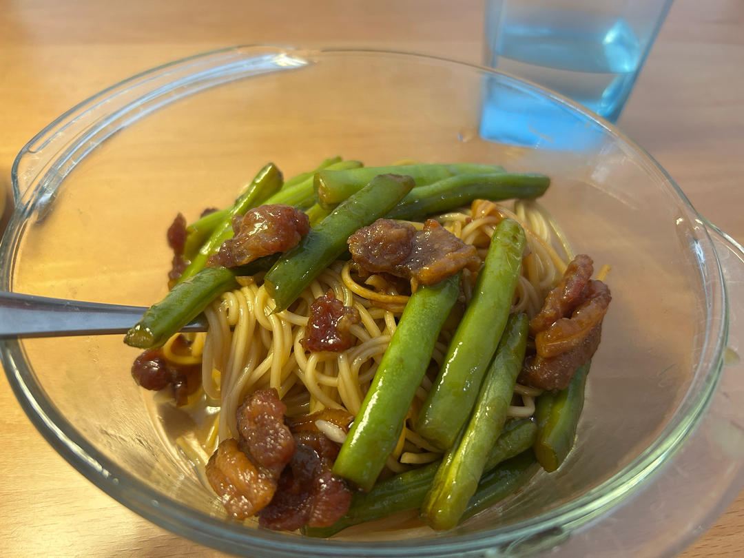 五花肉豆角焖面 香而不腻 简单易学的做法