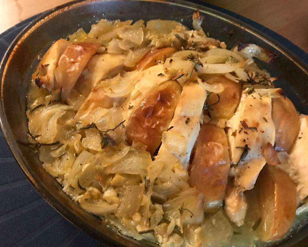 【健康三餐】苹果迷迭香烤鸡胸