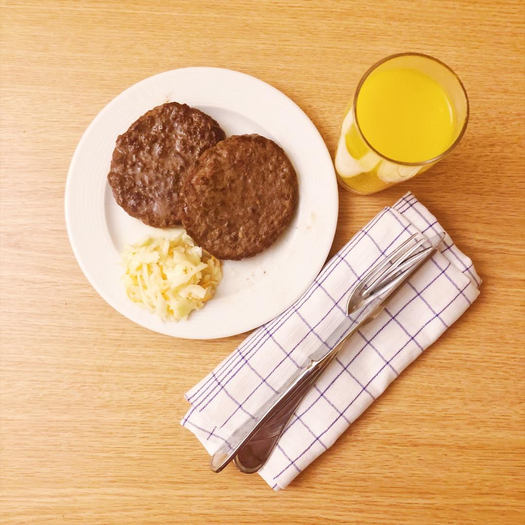 肉多汁的快手汉堡牛肉饼