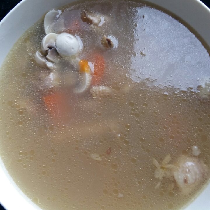 野生菌鸡汤