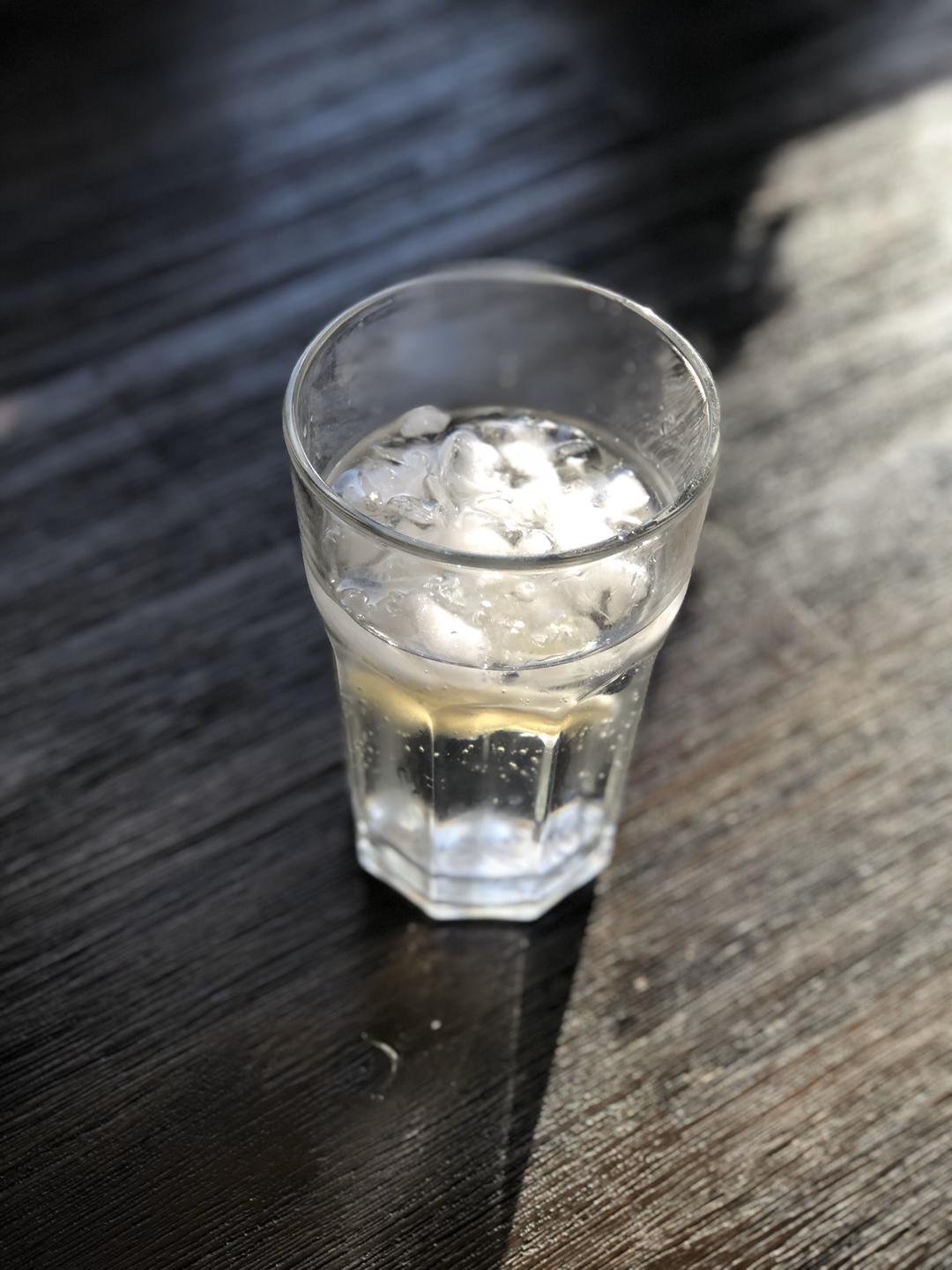 饲养员菜谱#忘情柠檬水