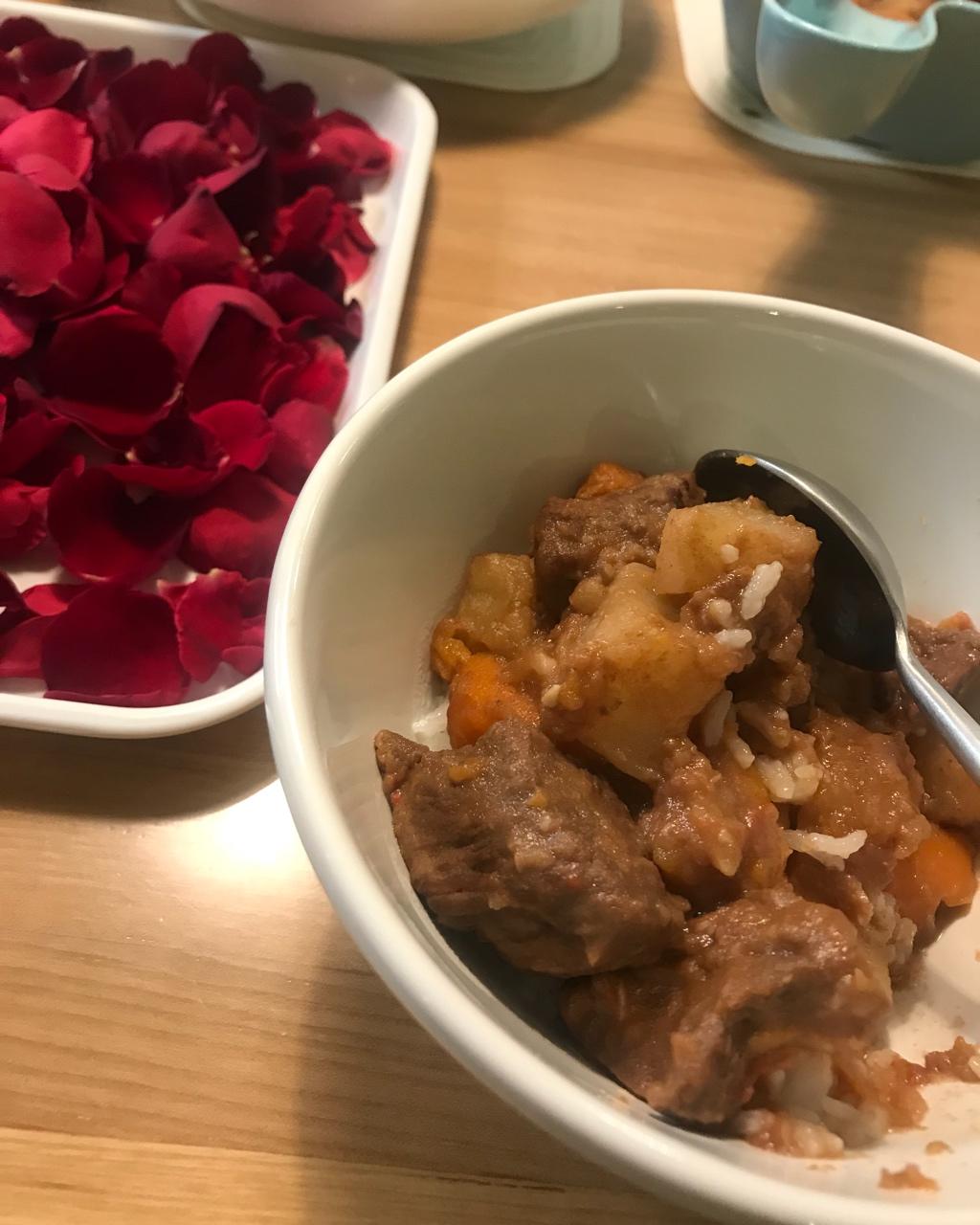 红酒炖牛腩