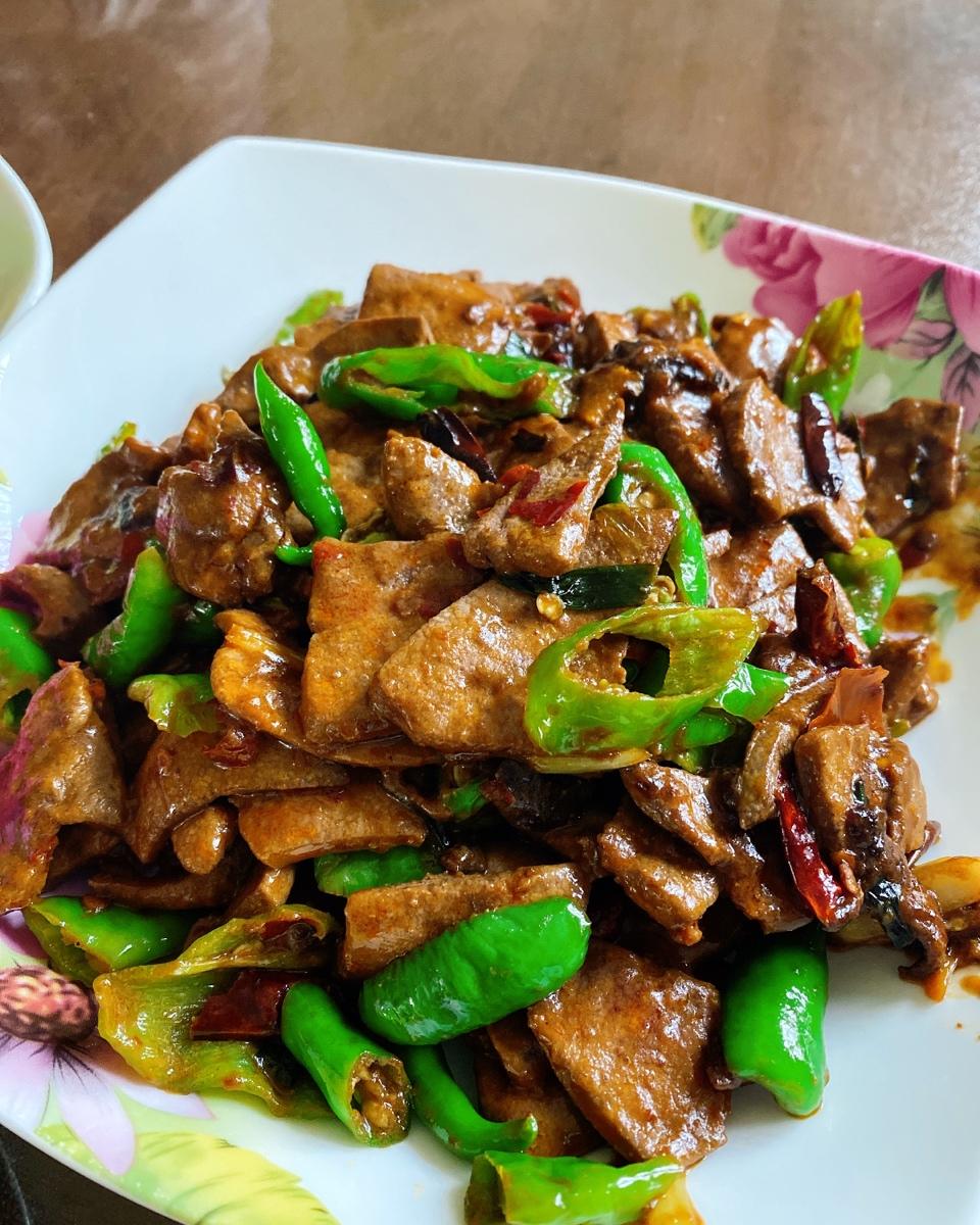 厨师长教你:"口味猪肝"的家常做法,没错,真的就是家常做法