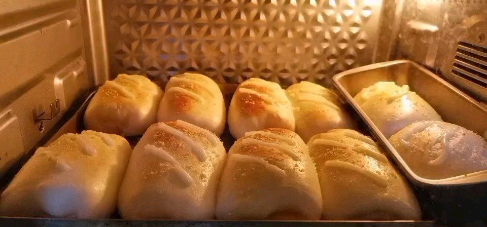 椰蓉小面包