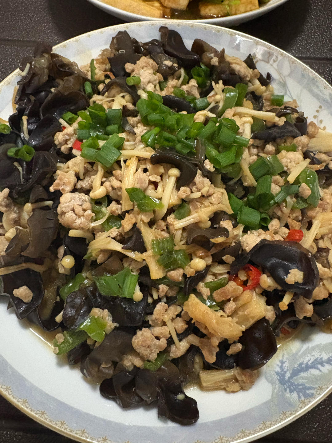 金针菇肉沫娃娃菜