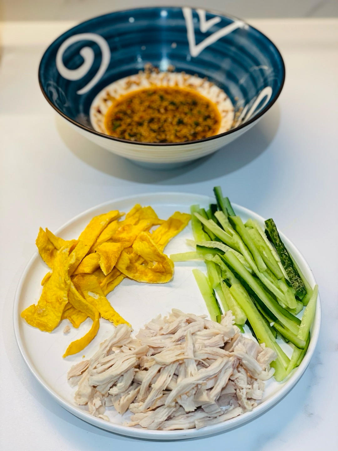 快手减脂餐❗️爆好吃的凉拌鸡丝荞麦面