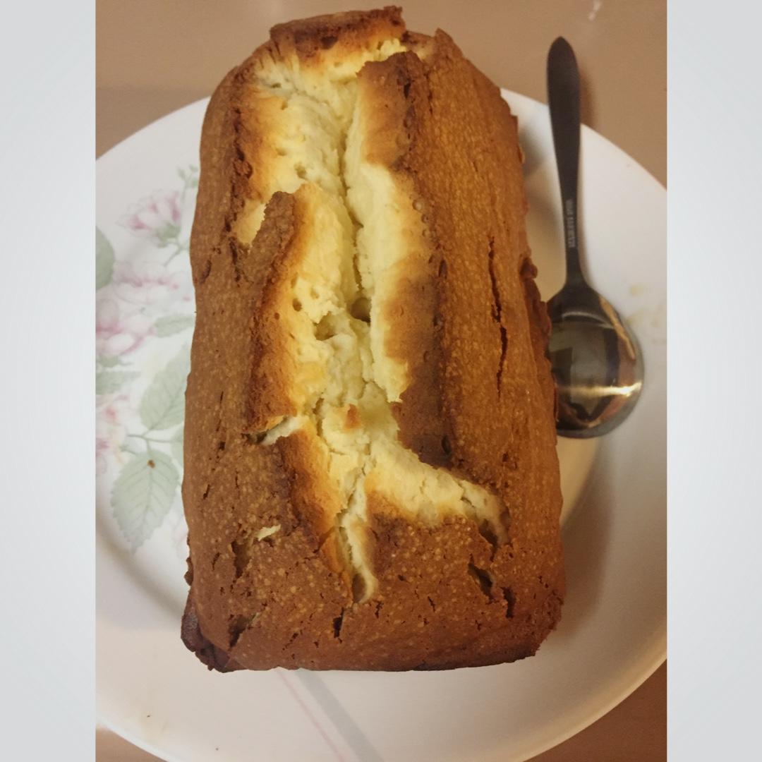 sour cream pound cake 酸奶油磅蛋糕