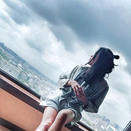 射手座小姐爱流浪