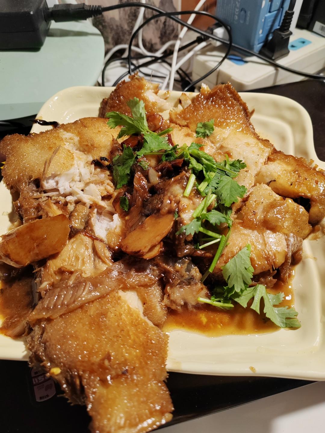 【家常菜】上海红烧鲳鱼