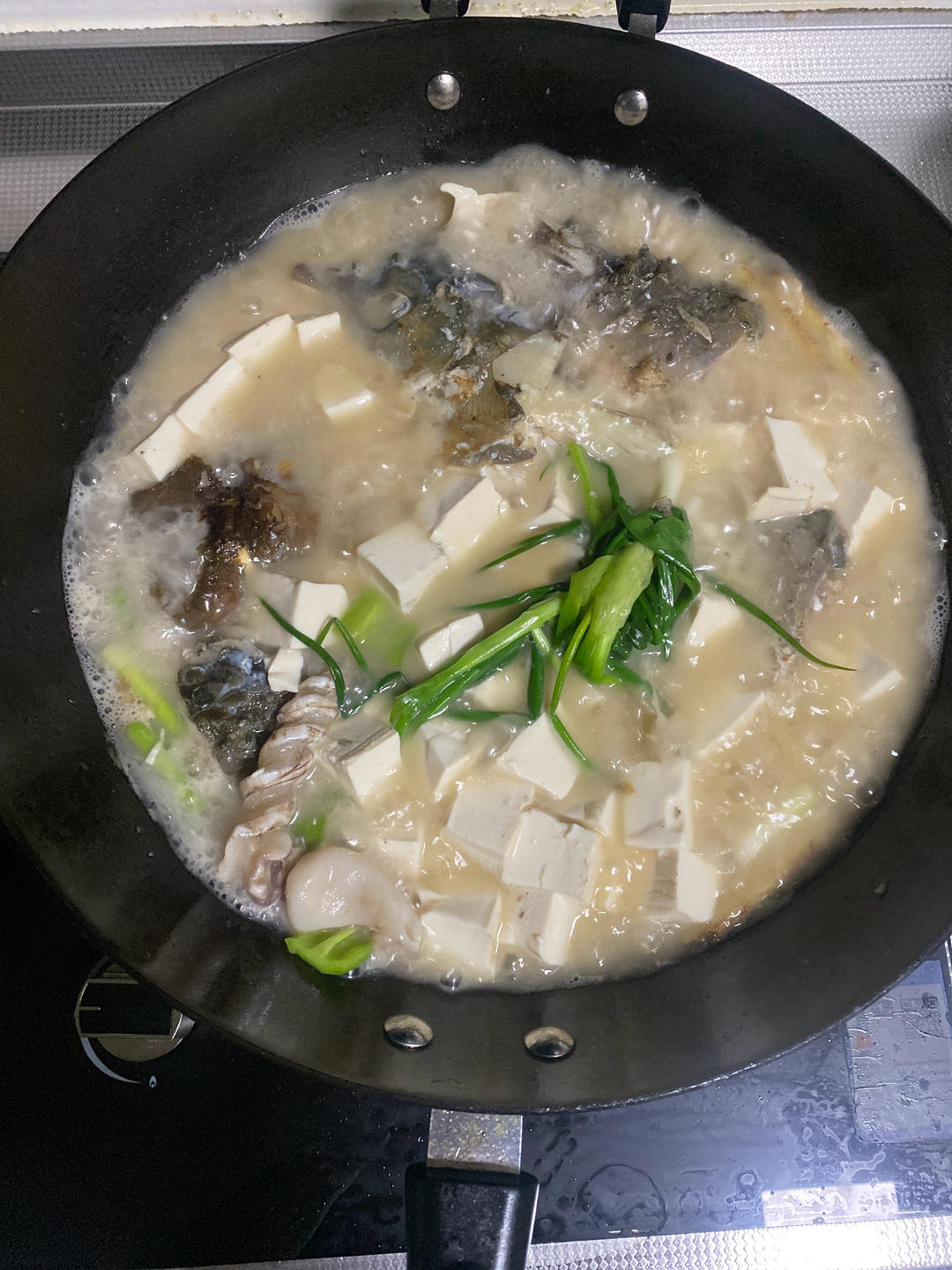 鱼头豆腐汤