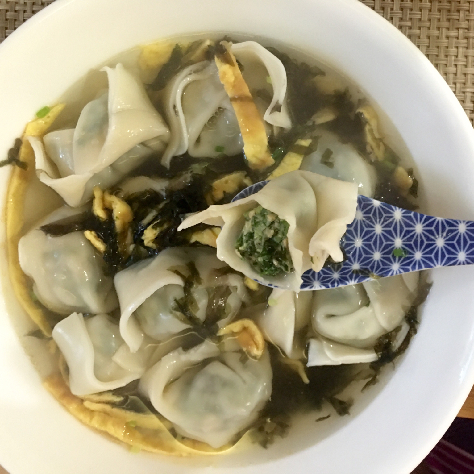上海荠菜大馄饨