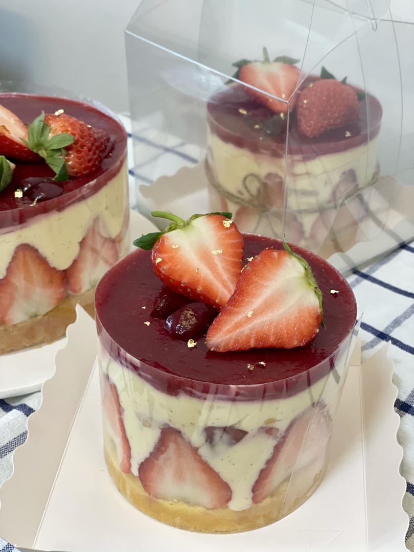 法式草莓蛋糕 fraisier 慕斯林奶油应用之一