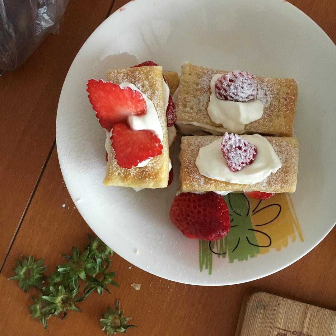 草莓季——草莓拿破仑
