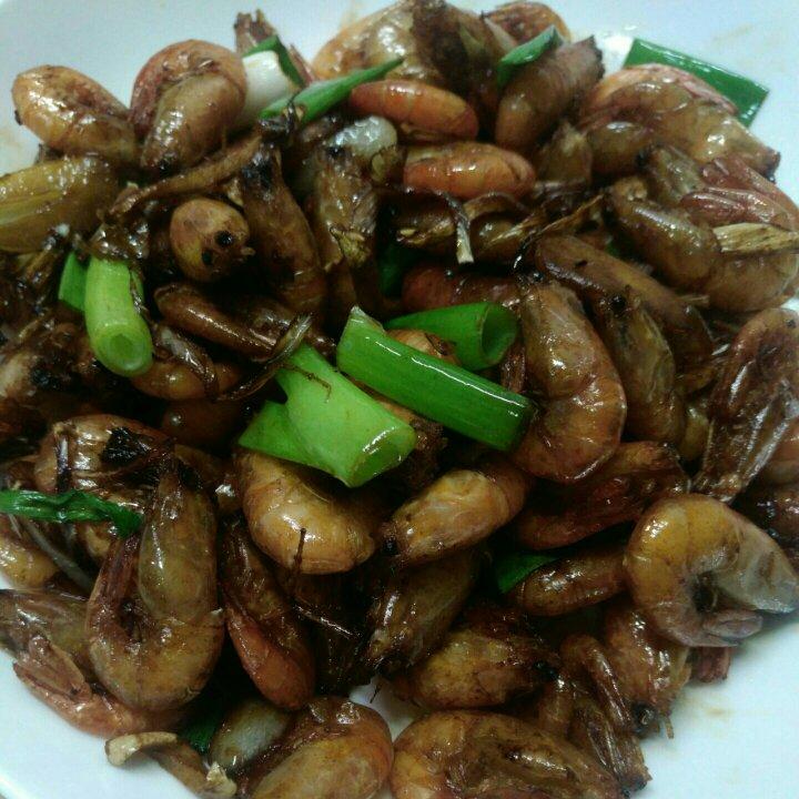 油爆小河虾