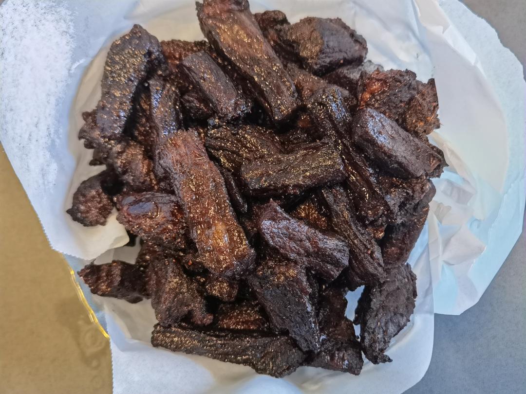 出游零食自己做｜香辣牛肉干（空气炸锅极简版）